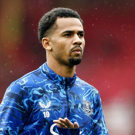 Best signing since Ndiaye: 9/10 star is Everton’s “most important” player