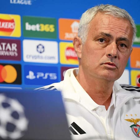 ‘One of the best wingers in the world’ – Jose Mourinho admits he ‘would love’ to have £54m Chelsea star at Benfica ahead of Champions League showdown